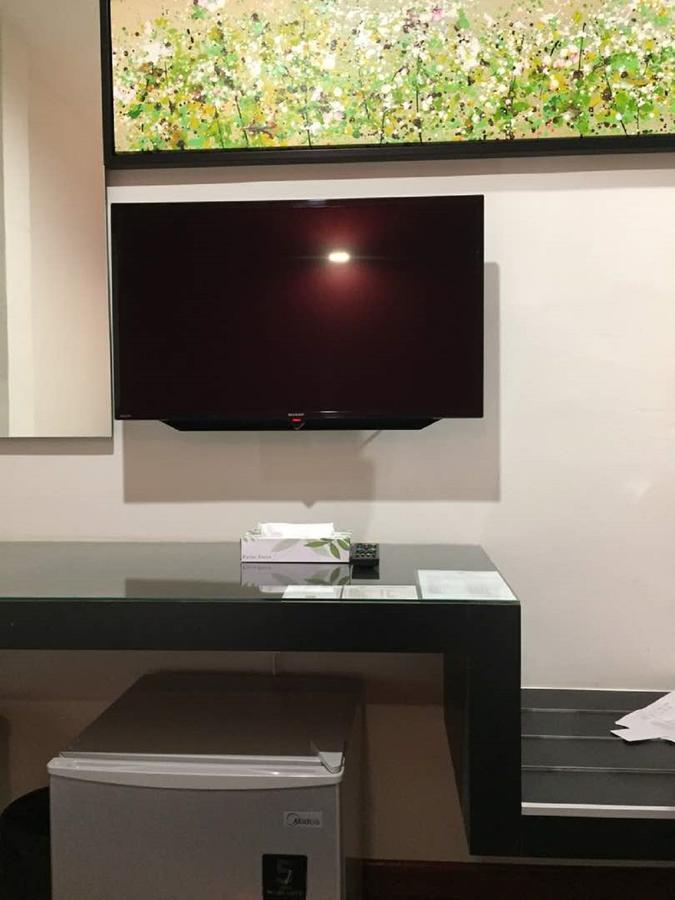 Meriton Inn Kuantan Buitenkant foto