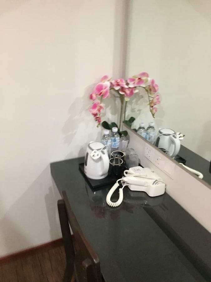 Meriton Inn Kuantan Buitenkant foto