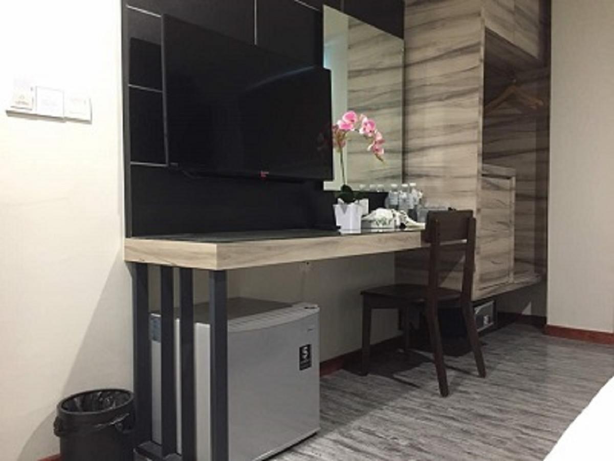 Meriton Inn Kuantan Buitenkant foto