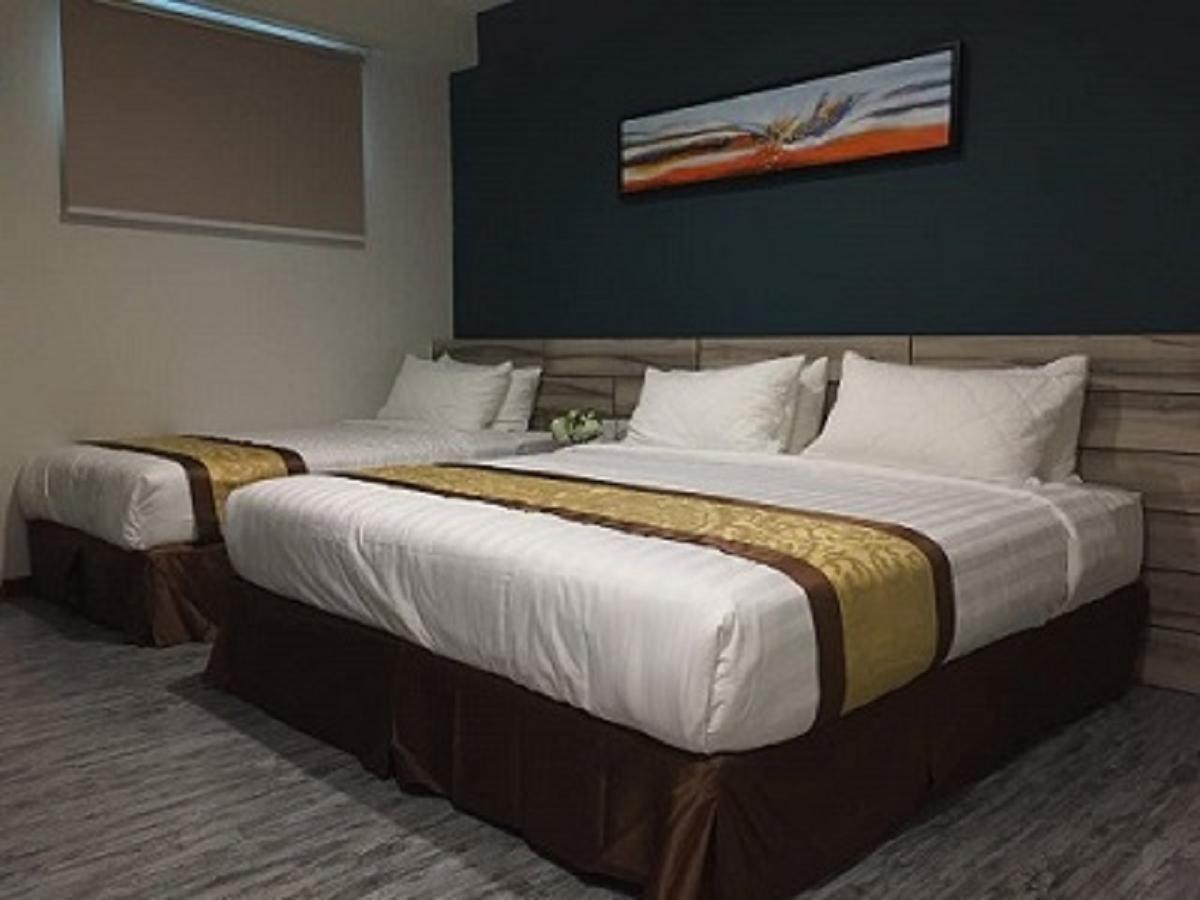 Meriton Inn Kuantan Buitenkant foto