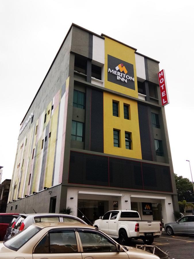 Meriton Inn Kuantan Buitenkant foto