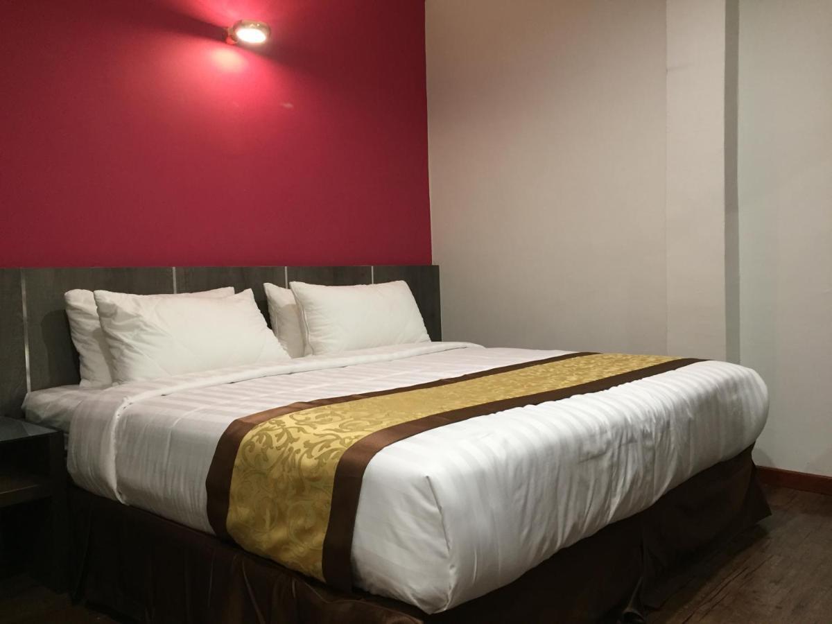 Meriton Inn Kuantan Buitenkant foto